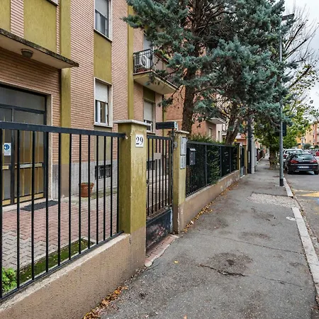 Tiny House La Grola * Parma