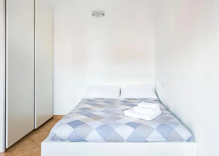 Апартаменты Tiny House La Grola