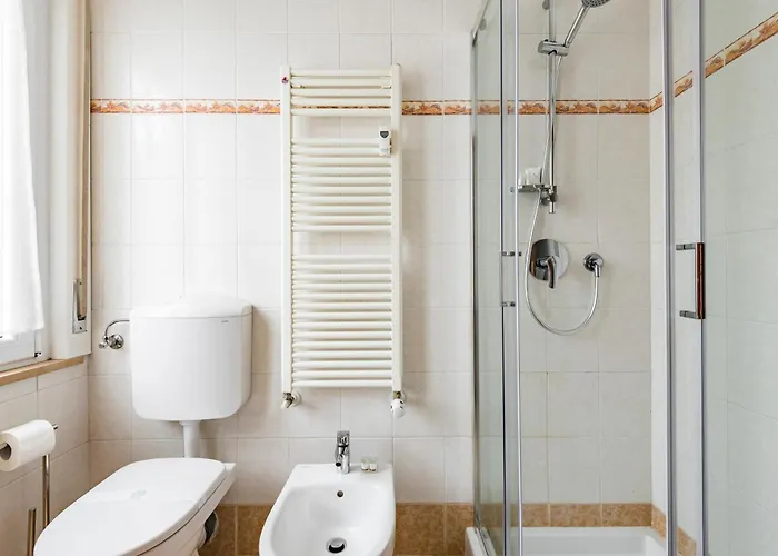 Tiny House La Grola Апартаменты Парма